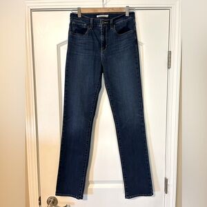 Levi’s 724 High Rise Straight jeans